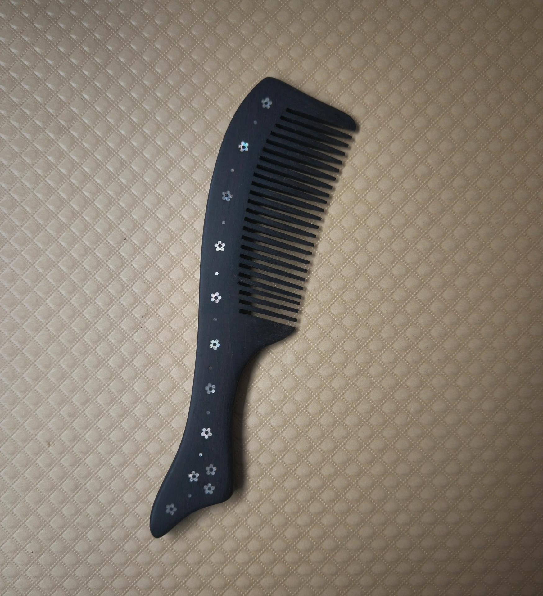 天然手工绘画牛角梳