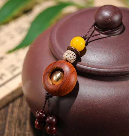 酸枝时来运转挂件